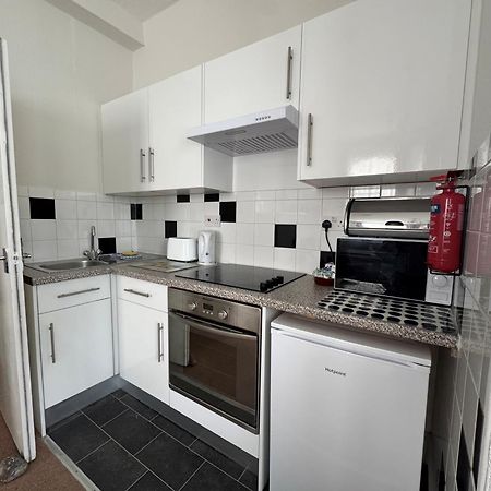 Devonshire House Holiday Flats Eastbourne Eksteriør bilde
