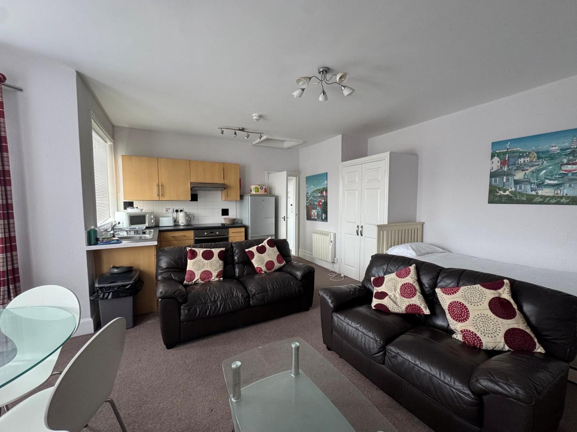 Devonshire House Holiday Flats Eastbourne Eksteriør bilde